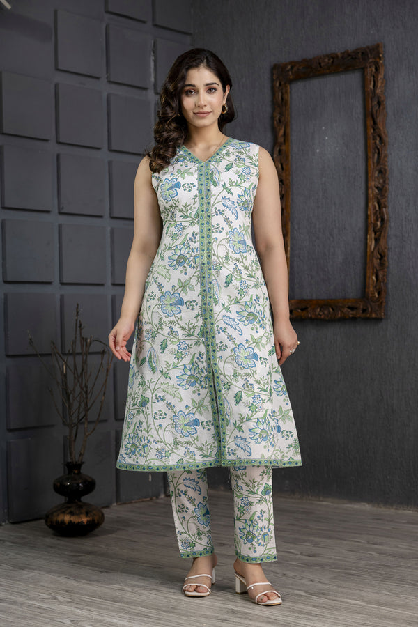 Myaza Women Pink Flower Printed Kurta Pant Set