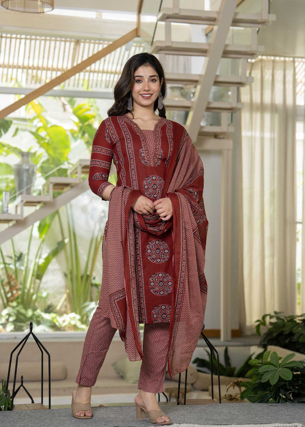 Myaza Women Kurta Pant With Dupatta Set