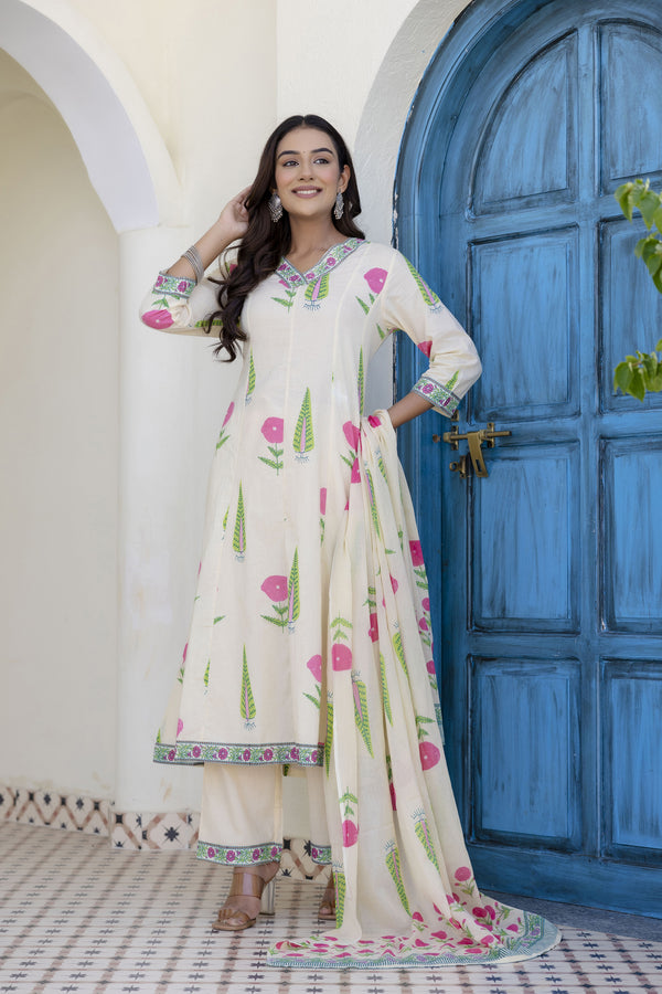 Off-White Floral Printed Kurta Set